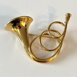 Vintage trumpet brooch D'orlan gold plated